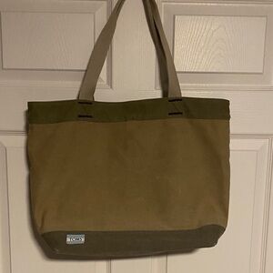 Toms Two-Tone Canvas Tote in Olive and Tan